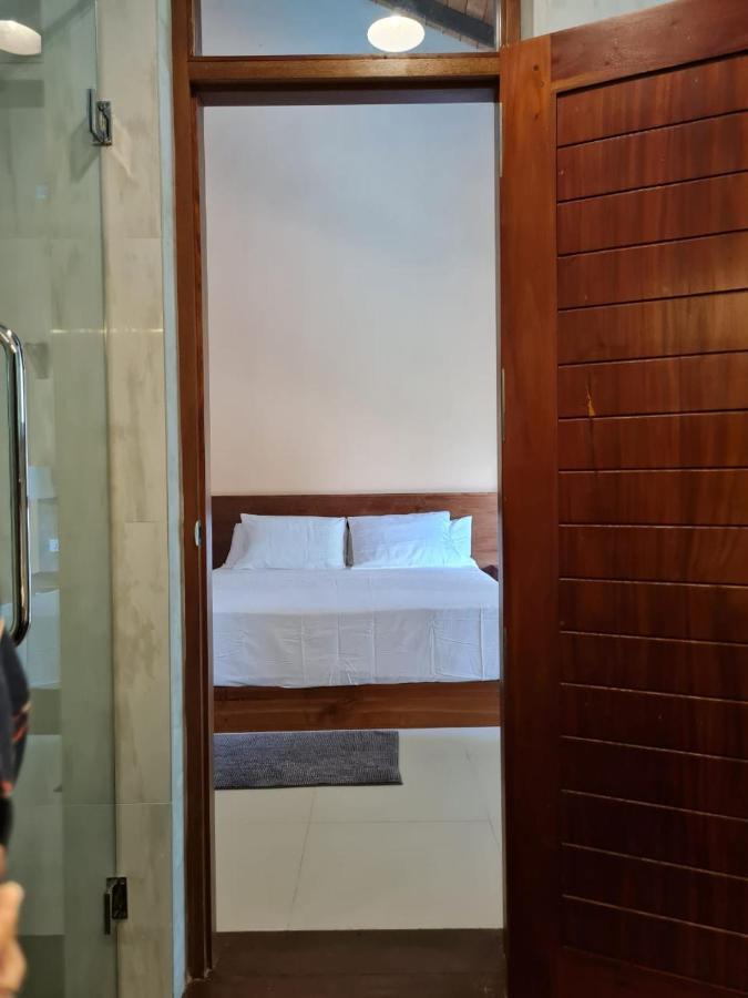 Siri Tropical Retreat Villa Hikkaduwa Bagian luar foto