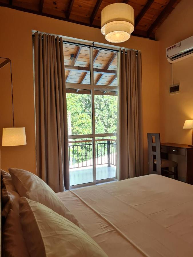 Siri Tropical Retreat Villa Hikkaduwa Bagian luar foto